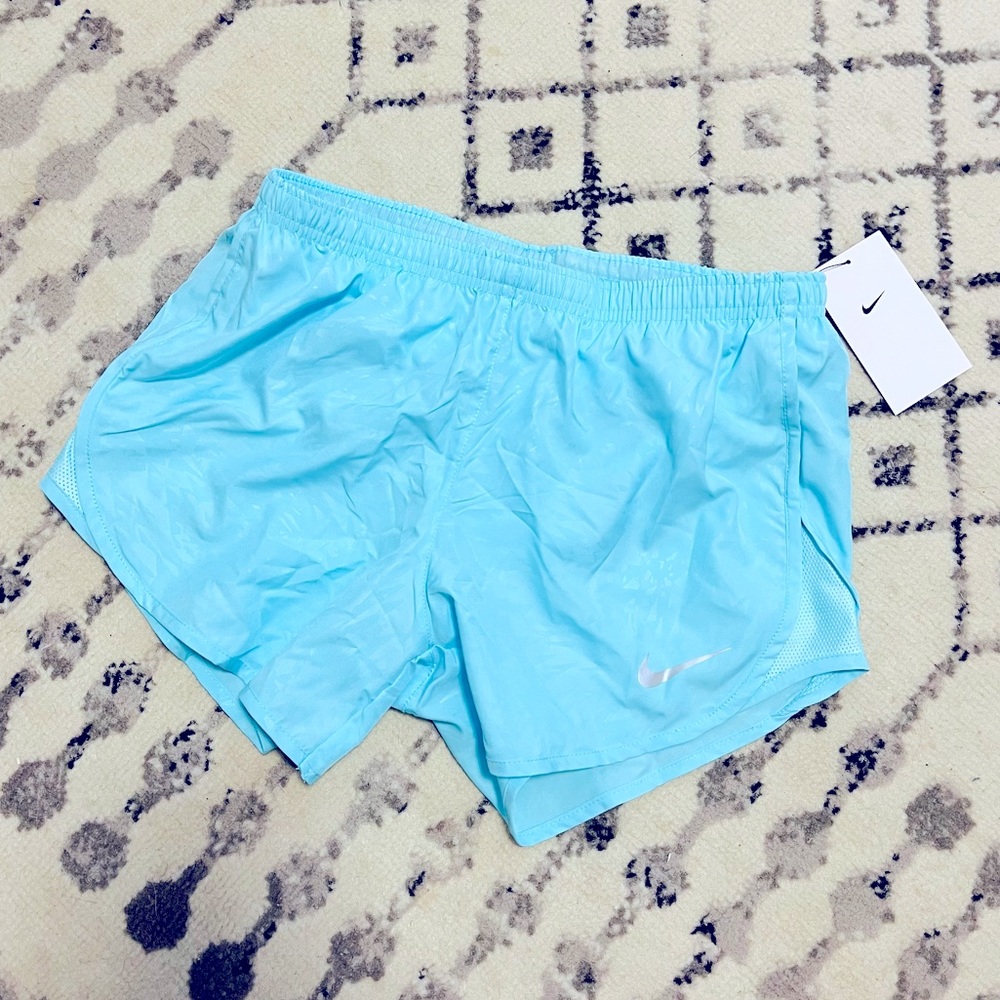 Nike Women Running Short